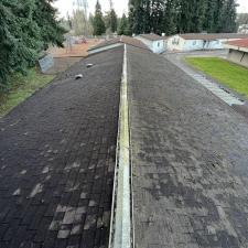 Best-of-the-Best-Commercial-Gutter-Cleaning-in-Tumwater-WA 1