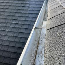 Superior-Quality-Gutter-Cleaning-in-Olympia-WA 0